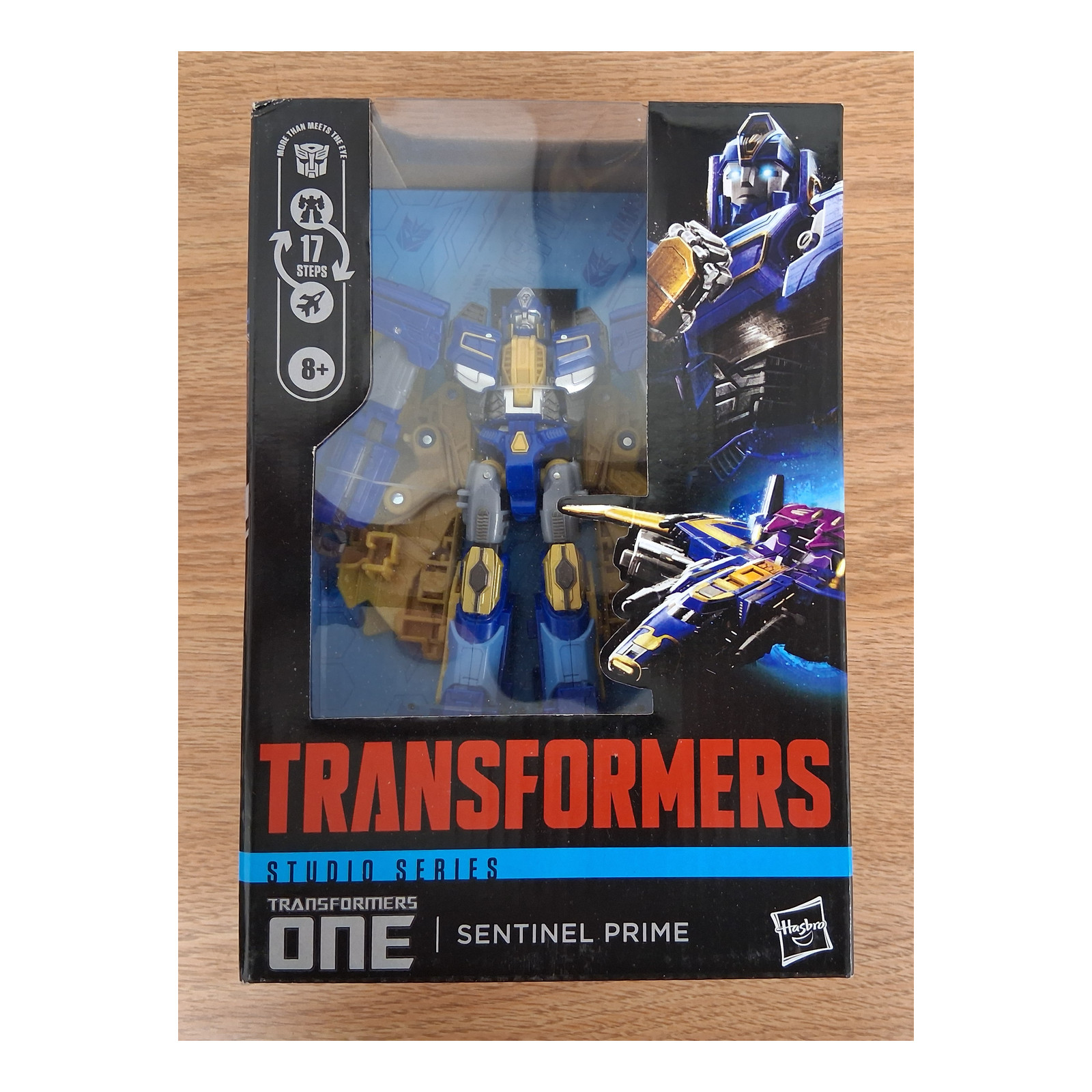 Transformers Studio Series Transformers One Sentinel Prime – Voyager Class - Image 2