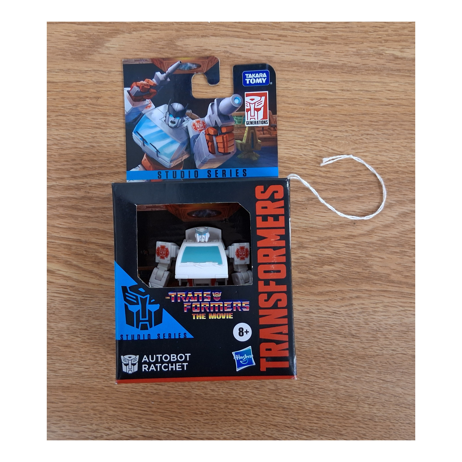Transformers Studio Series 86 Autobot Ratchet – Core Class - Image 2